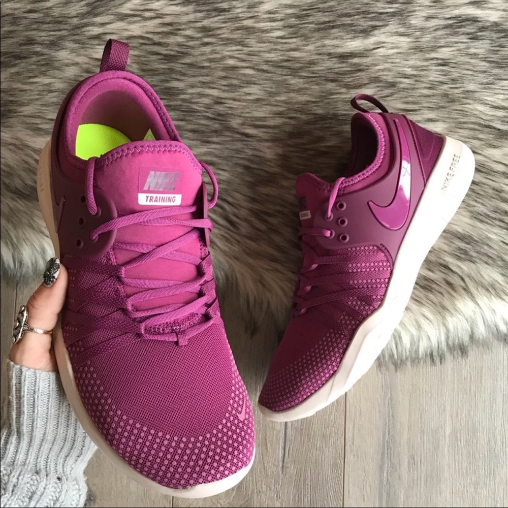 NWTNike Free Trainers 7 berry! - Picture 4 of 7